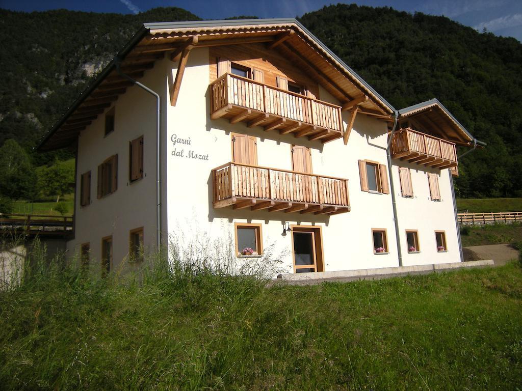 Bed and Breakfast Garnì dal Mozat Lenzumo di Concei Esterno foto